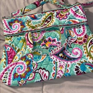 Vera Bradley Crossbody.
